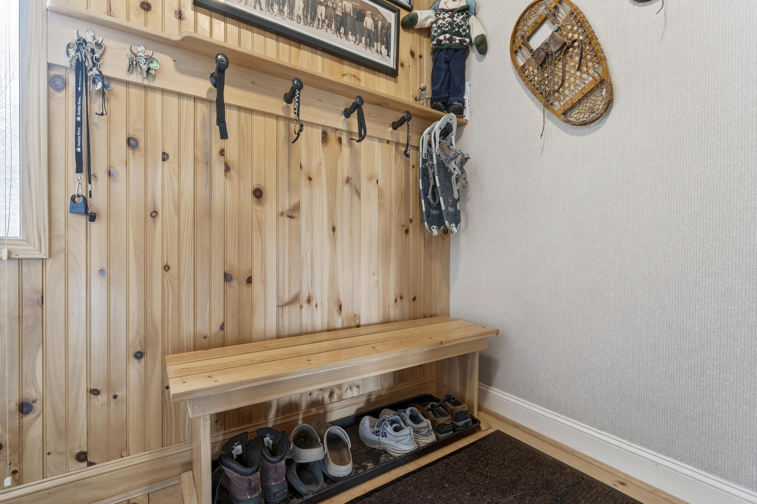 38 Express Lane, Unit A2 Newry, ME 04261 - Photo 6 of 34 9_38express2b-12