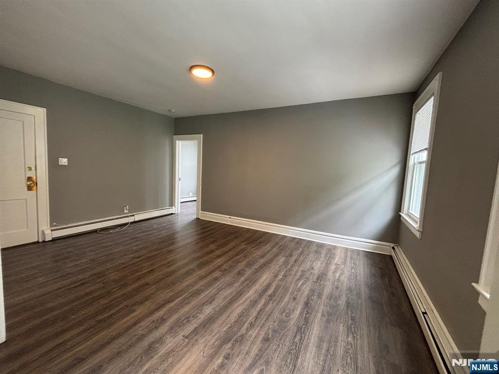 16 Harding Terrace, Unit 2 Kearny, NJ 07032 - Photo 2 of 17 Gallery Image 2