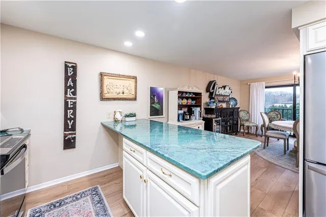 a view of a kitchen counter top space
