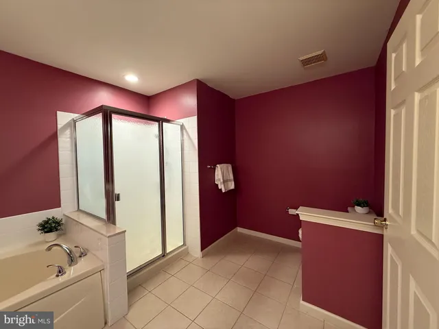 $2,950 | 102 Regents Court, Malvern, PA 19355