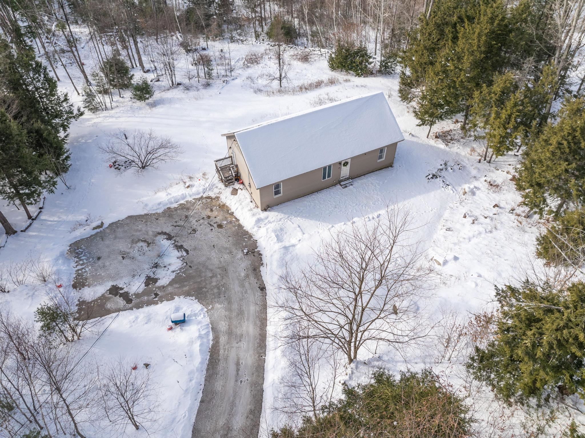 294 Meaderboro Road Farmington, NH 03835 - Photo 2 of 35