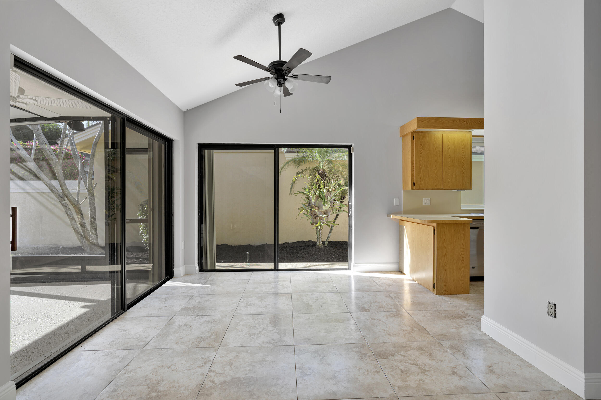 143 Cape Pointe Circle Jupiter, FL 33477 - Photo 30 of 44 Dining Room