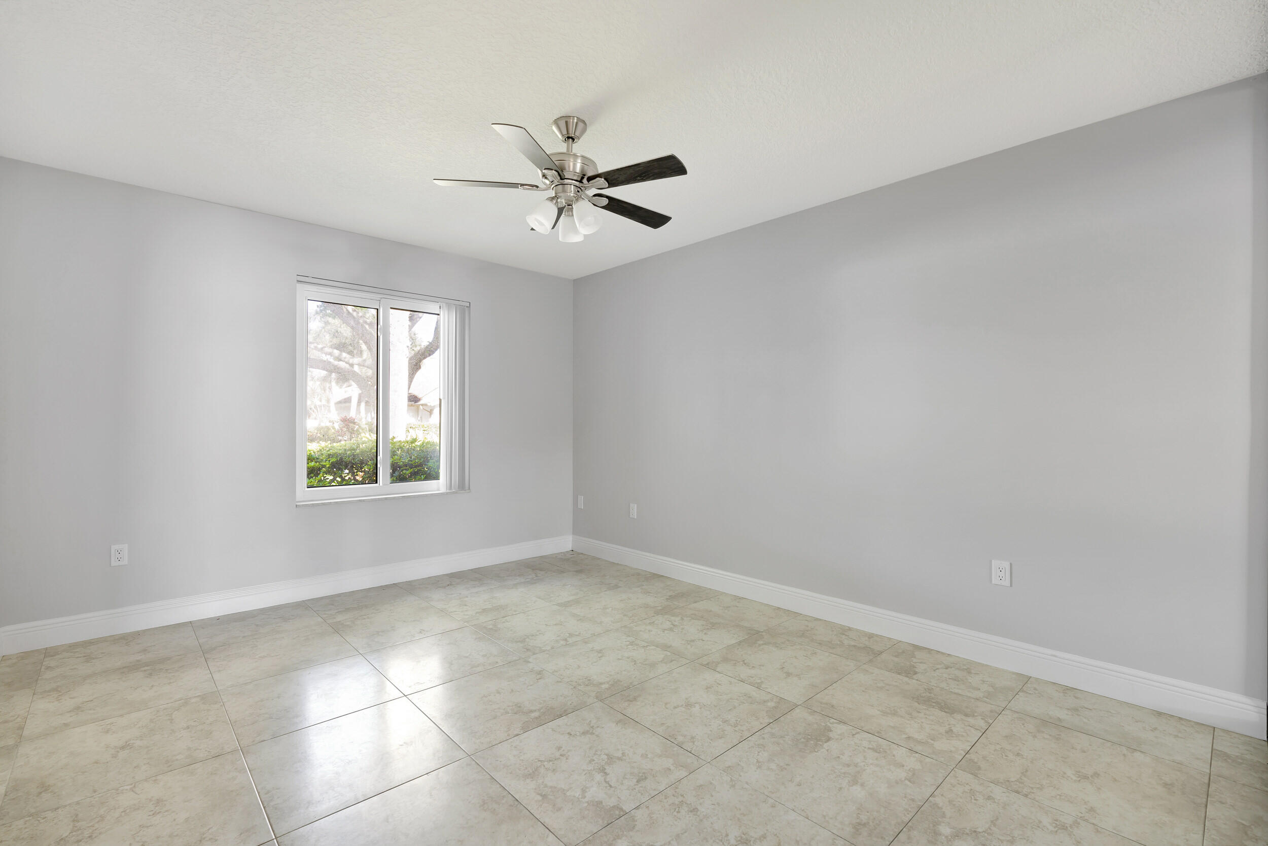 143 Cape Pointe Circle Jupiter, FL 33477 - Photo 35 of 44 2nd Bed