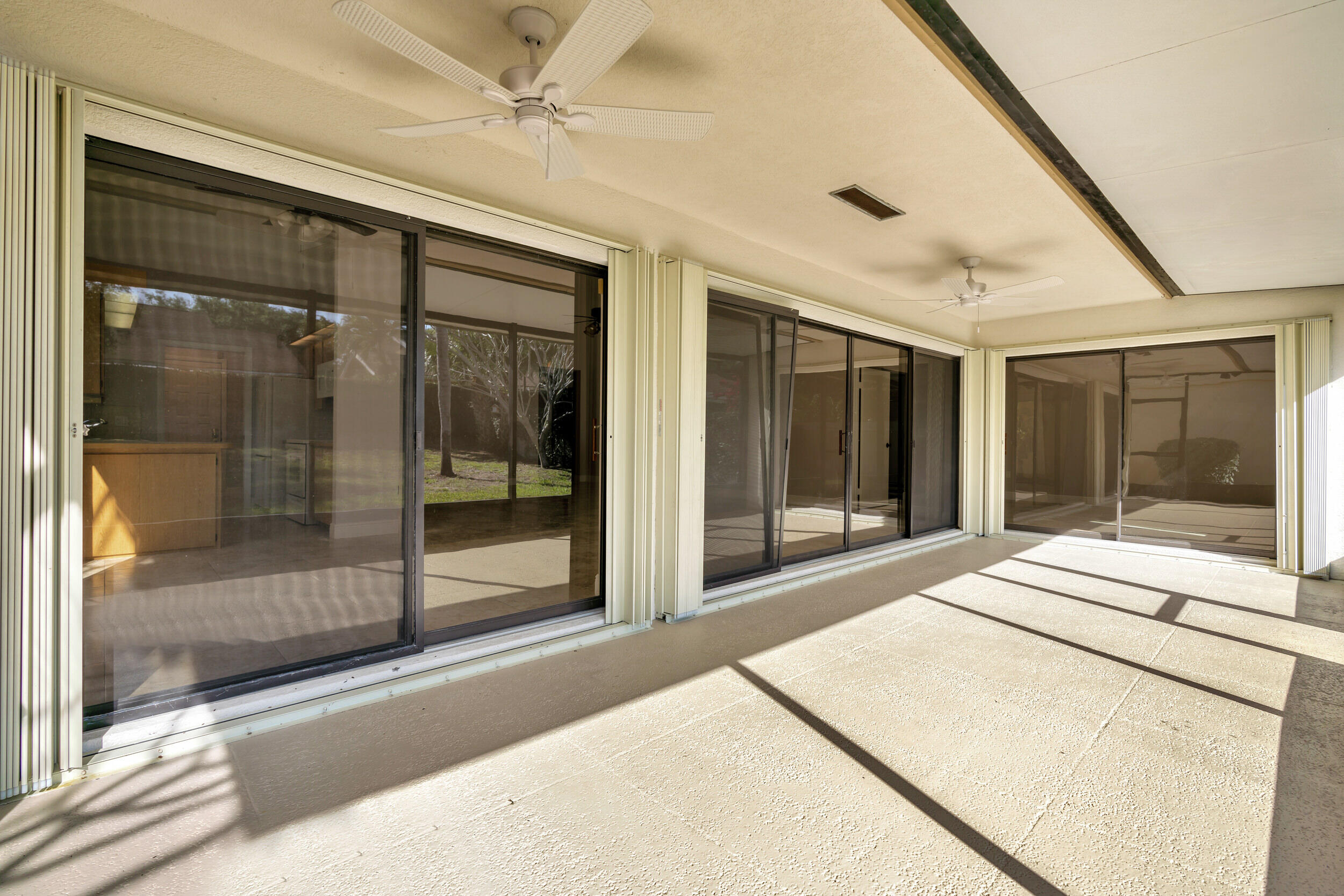 143 Cape Pointe Circle Jupiter, FL 33477 - Photo 39 of 44 Extra Large Patio