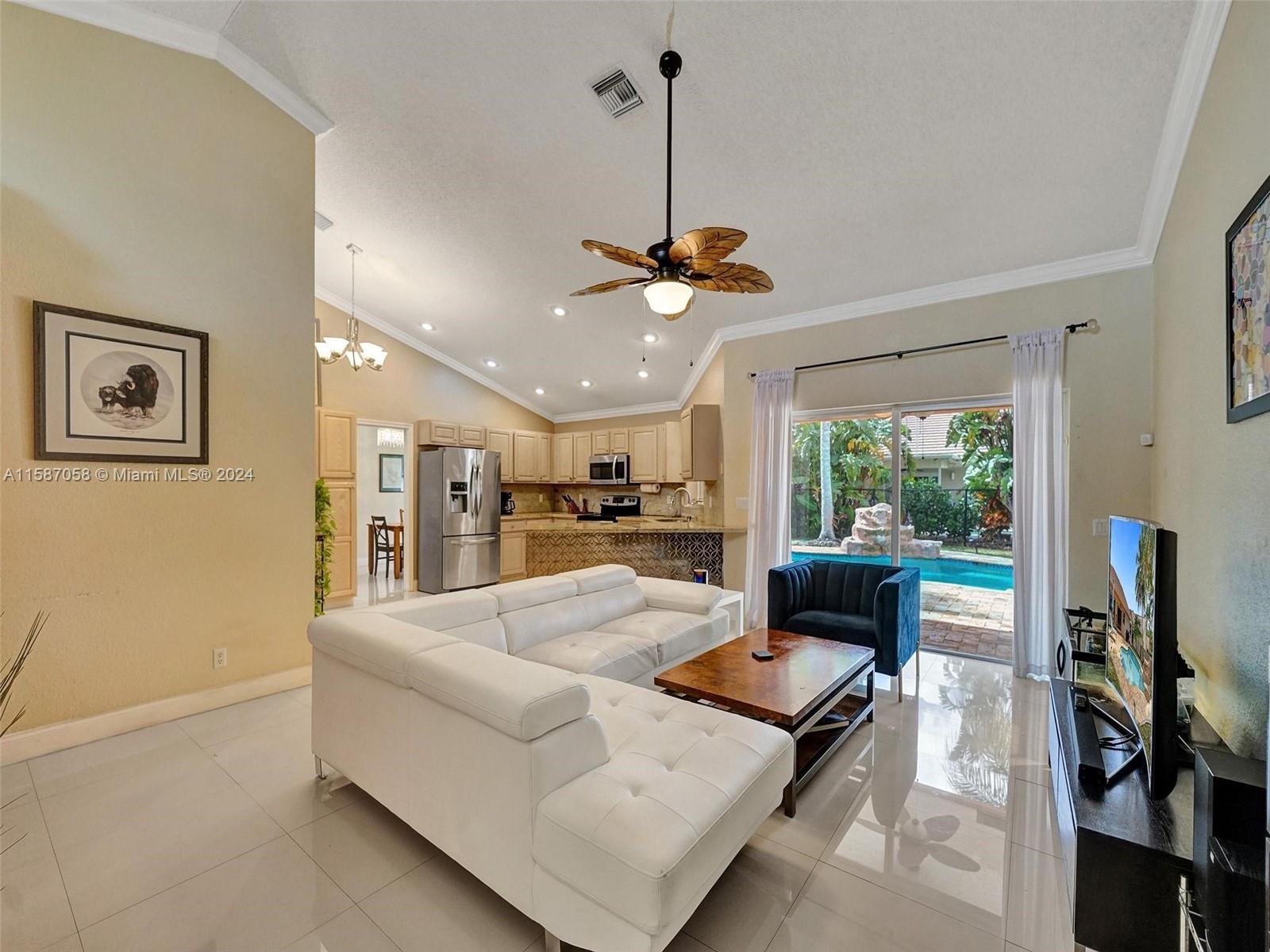 3323 Ridge Trace Davie, FL 33328 - Photo 25 of 67 Gallery Image 25
