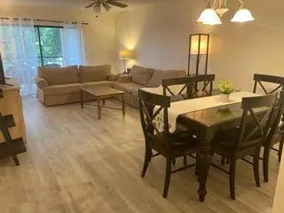 $1,750 | 9235 Southwest 8th Street, Unit 403, Boca Raton, FL 33428