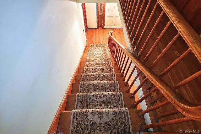 $1,328,000 | 149-22 32nd Avenue | Murray Hill - Flushing