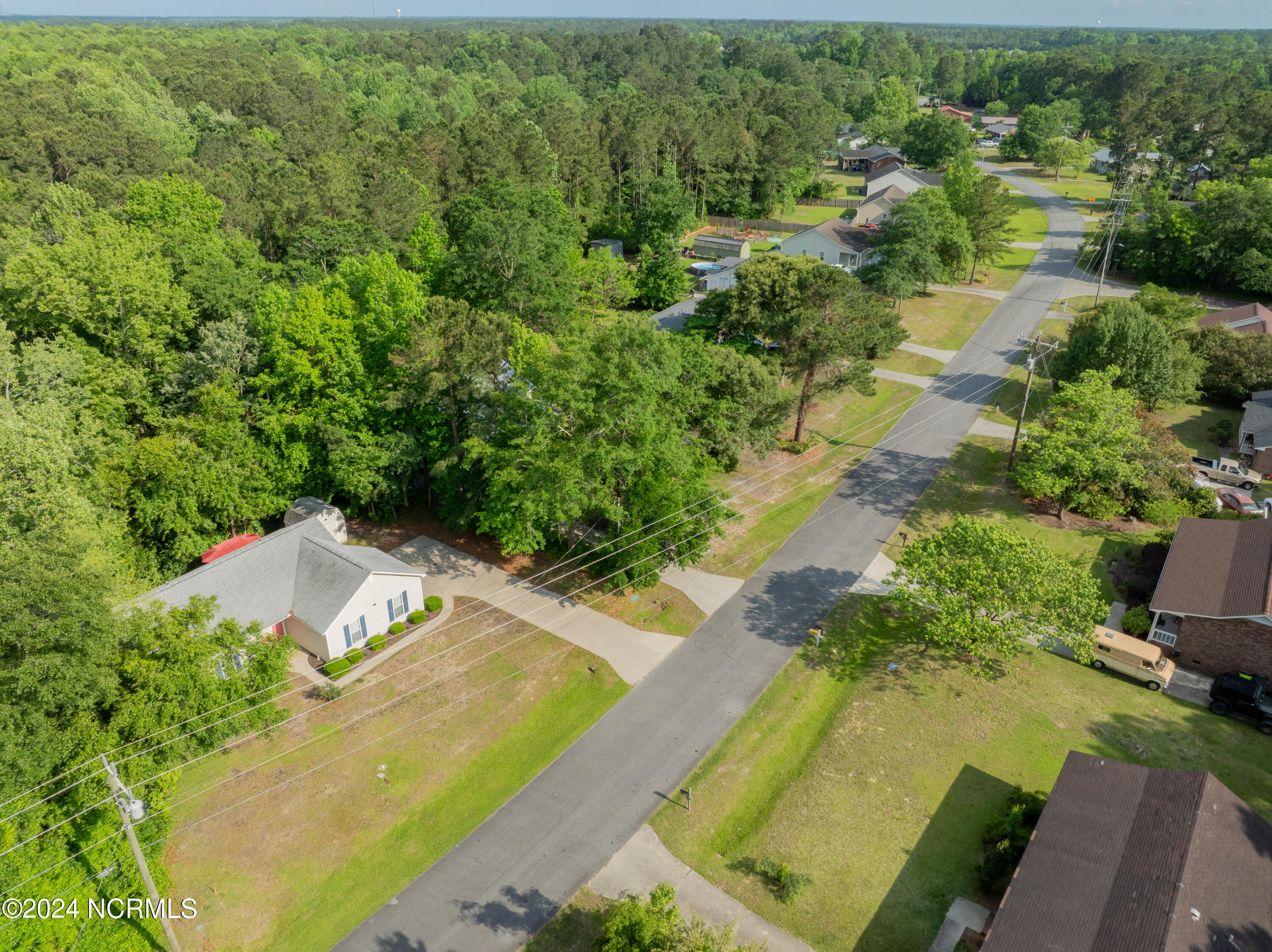 730 Lewis Road Leland, NC 28451 - Photo 4 of 38 730LewisRd-34