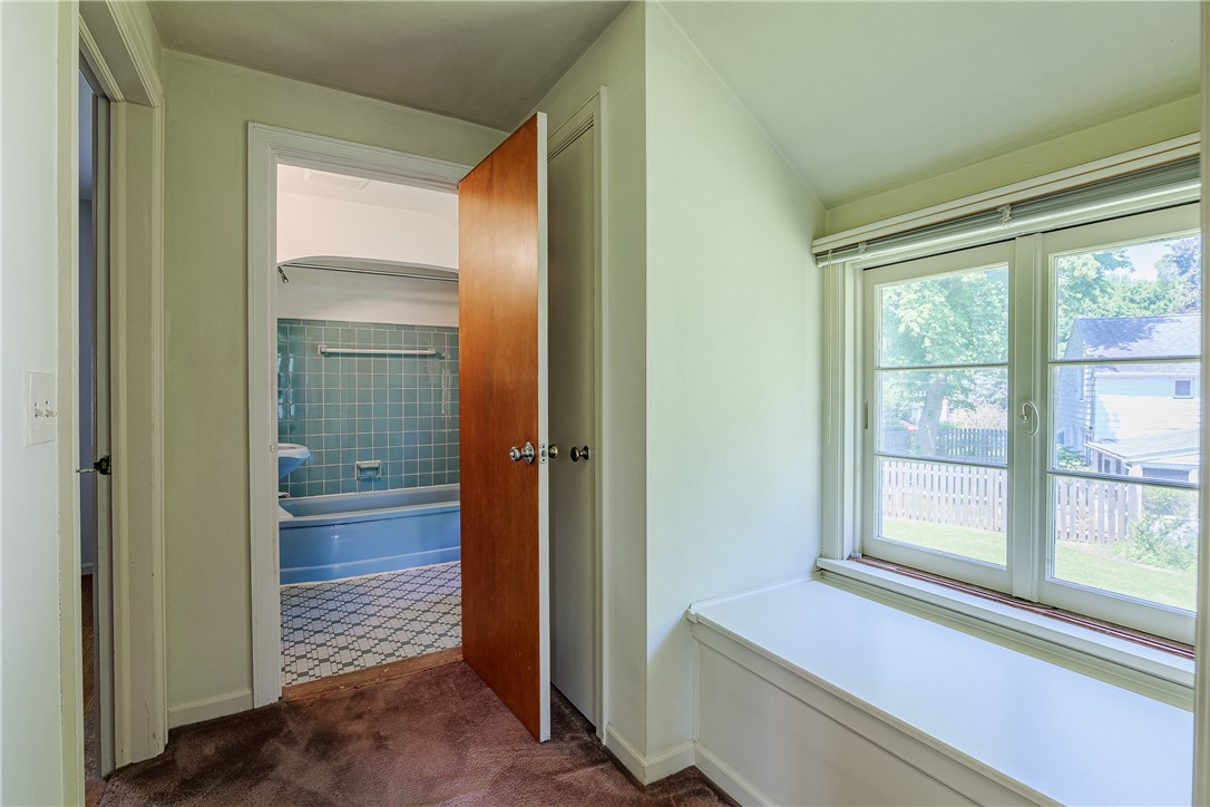33 Irving Road Rochester, NY 14618 - Photo 28 of 43