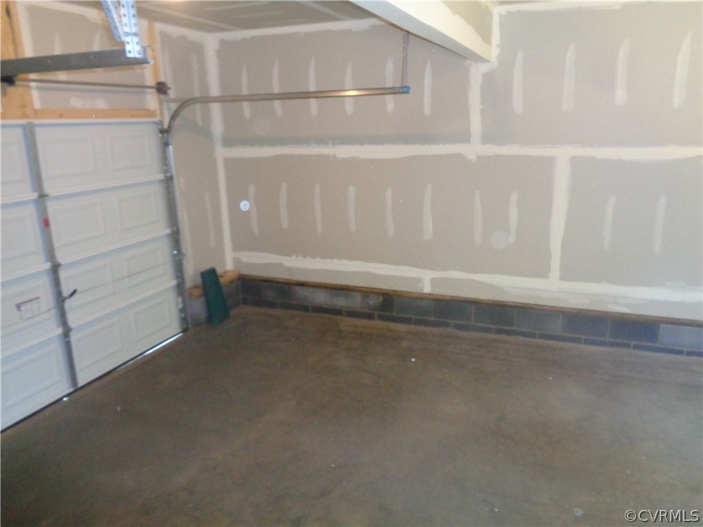 7112 Oakfork Loop New Kent, VA 23124 - Photo 20 of 21 a view of walk in closet