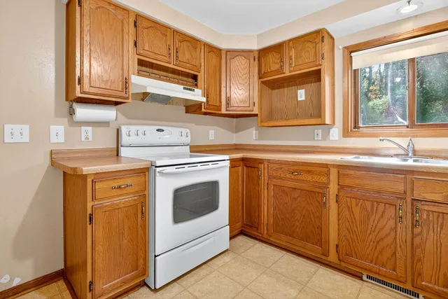 $199,900 | N1983 Evergreen Lane, Waupaca, WI 54981