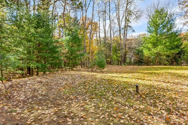 $199,900 | N1983 Evergreen Lane, Waupaca, WI 54981