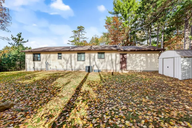 $199,900 | N1983 Evergreen Lane, Waupaca, WI 54981