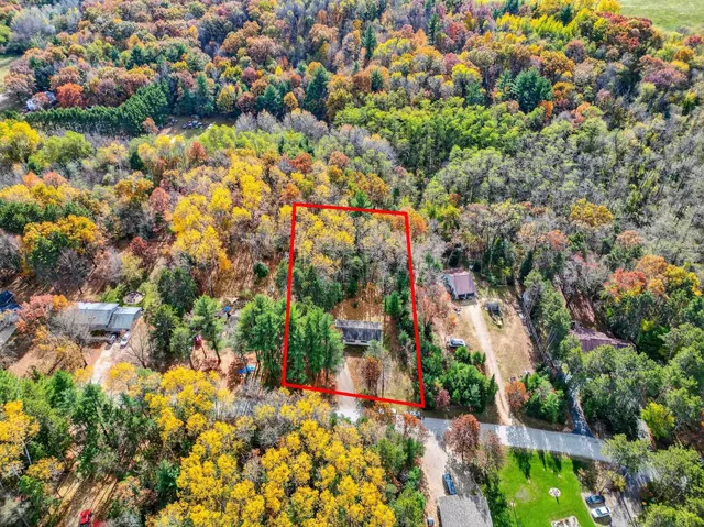 $199,900 | N1983 Evergreen Lane, Waupaca, WI 54981