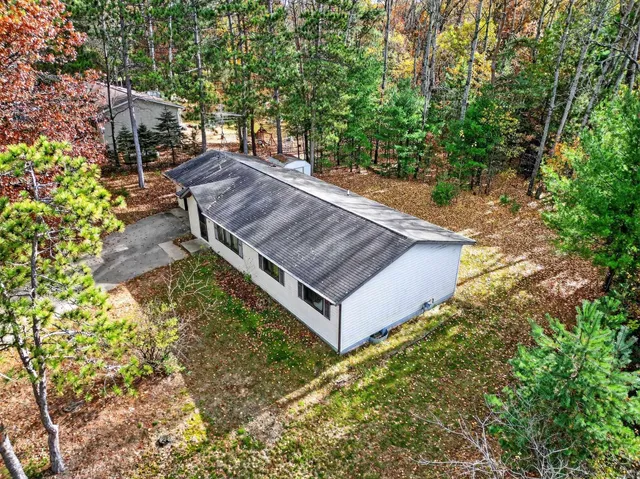 $199,900 | N1983 Evergreen Lane, Waupaca, WI 54981
