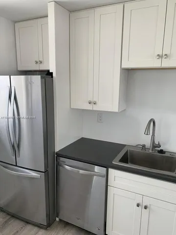 $2,000 | 707 Greenbriar Drive, Lake Park, FL 33403