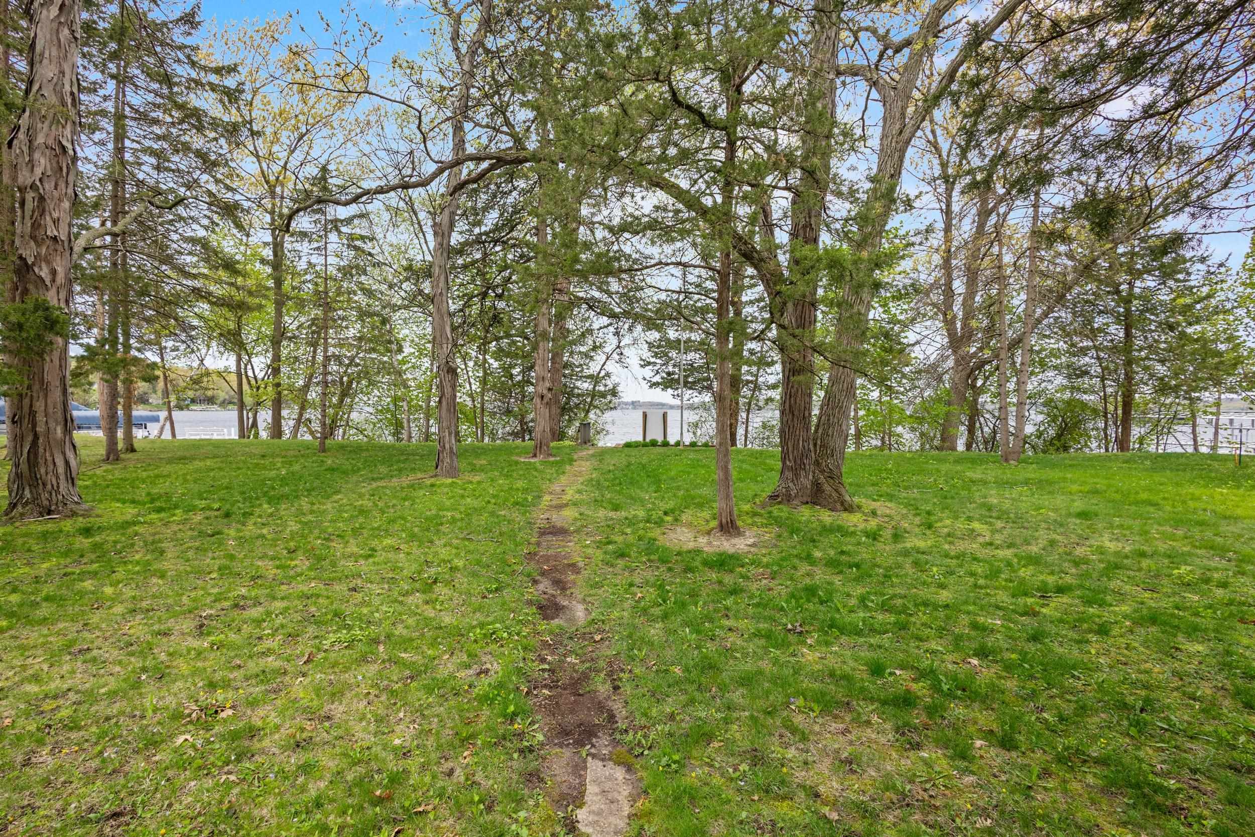 W1834 Sandstone Green Lake Ripon, WI 54971 - Photo 58 of 90