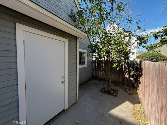 $445,000 | 14560 Woodland Drive, Unit 7, Fontana, CA 92337