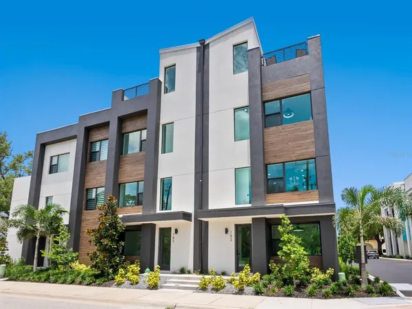 $995,000 | 152 Audubon Place, Sarasota, FL 34237