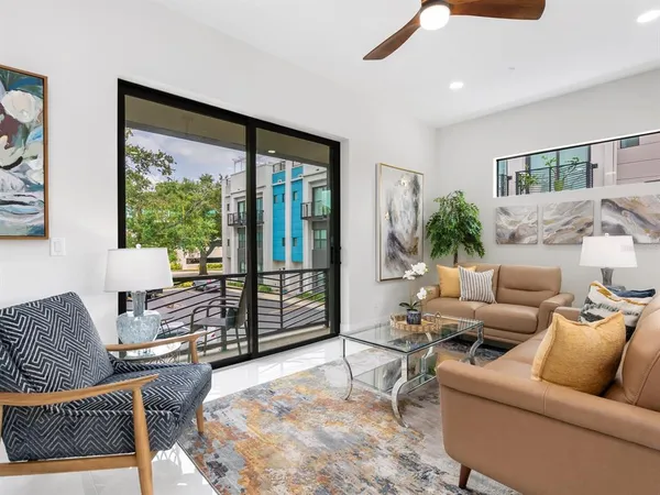 $995,000 | 152 Audubon Place, Sarasota, FL 34237