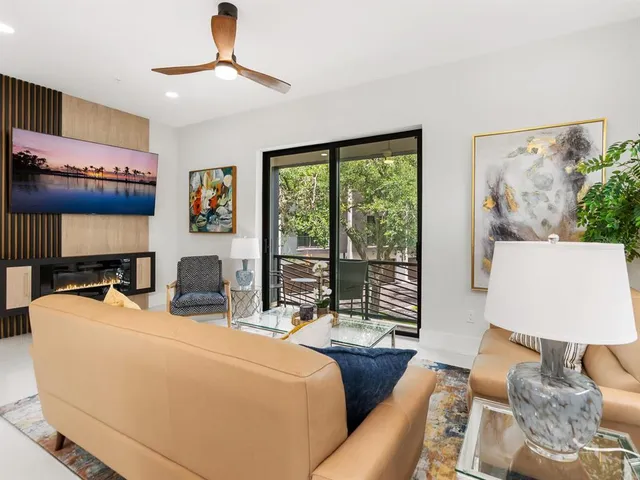 $995,000 | 152 Audubon Place, Sarasota, FL 34237