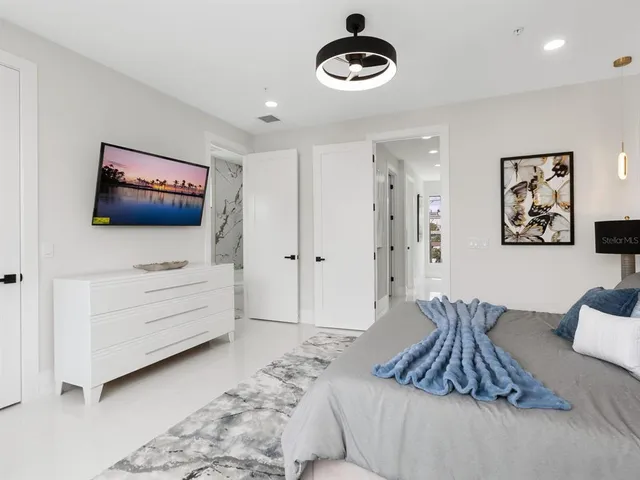 $995,000 | 152 Audubon Place, Sarasota, FL 34237