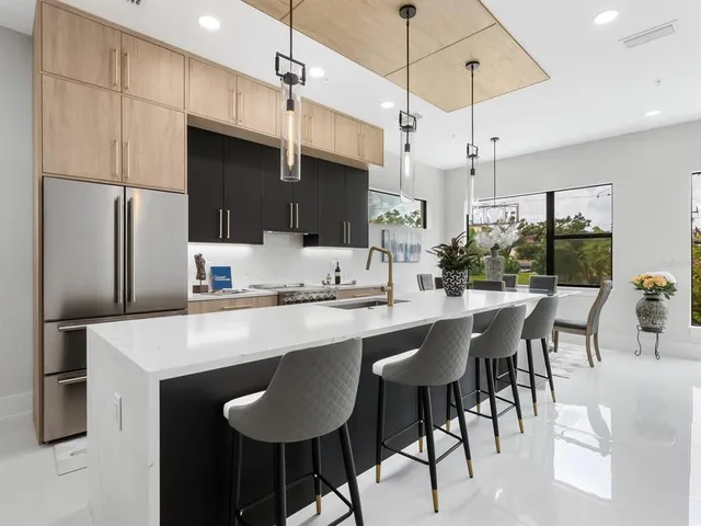 $995,000 | 152 Audubon Place, Sarasota, FL 34237