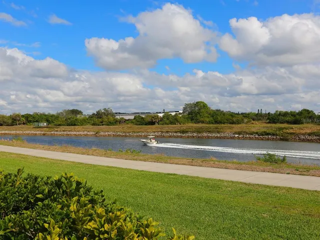 $995,000 | 152 Audubon Place, Sarasota, FL 34237