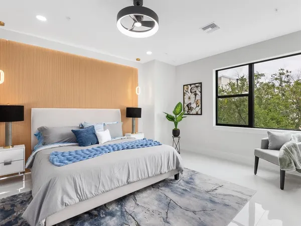 $995,000 | 152 Audubon Place, Sarasota, FL 34237