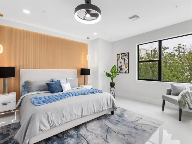 $995,000 | 152 Audubon Place, Sarasota, FL 34237