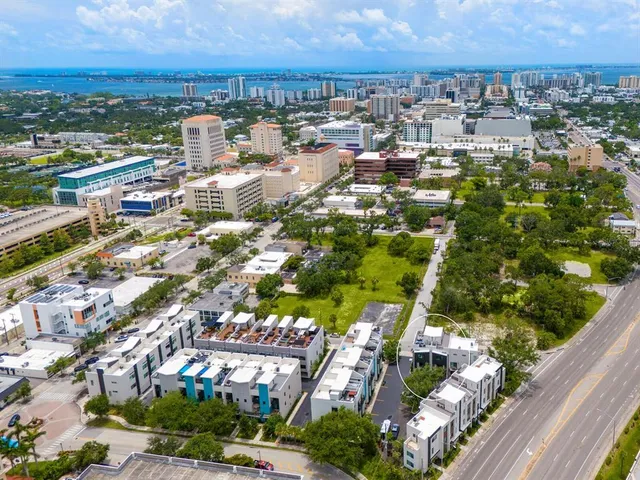 $995,000 | 152 Audubon Place, Sarasota, FL 34237