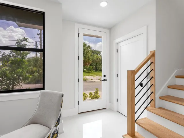 $995,000 | 152 Audubon Place, Sarasota, FL 34237