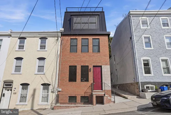 $5,000 | 222 Hermitage Street, Philadelphia, PA 19127