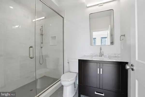 $5,000 | 222 Hermitage Street, Philadelphia, PA 19127