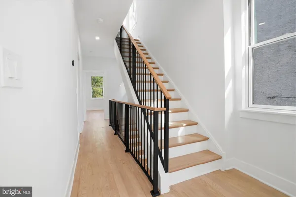 $5,000 | 222 Hermitage Street, Philadelphia, PA 19127