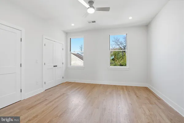 $5,000 | 222 Hermitage Street, Philadelphia, PA 19127