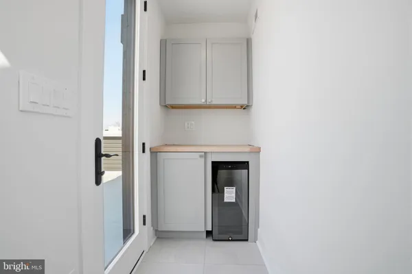 $5,000 | 222 Hermitage Street, Philadelphia, PA 19127