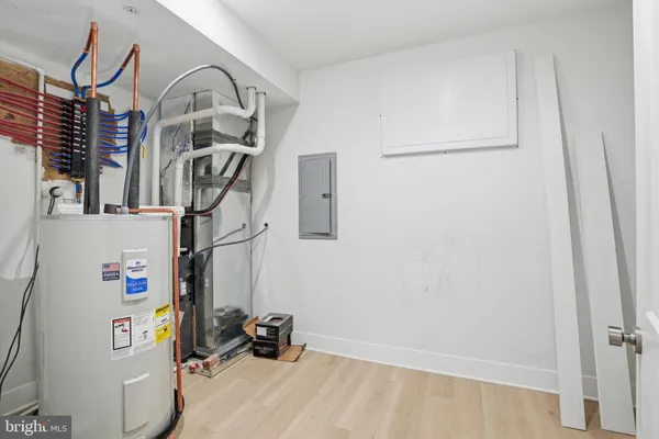 $5,000 | 222 Hermitage Street, Philadelphia, PA 19127