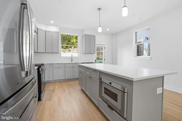 $5,000 | 222 Hermitage Street, Philadelphia, PA 19127