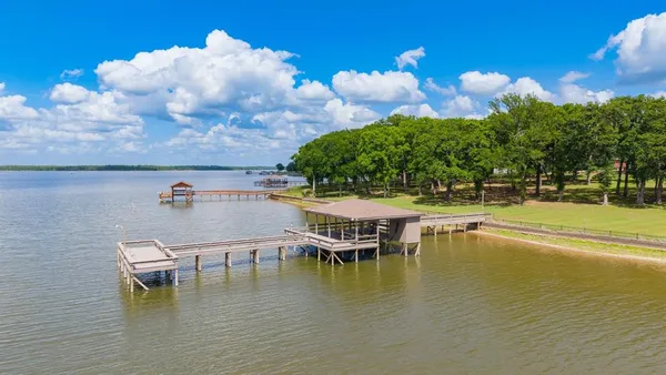 $1,200,000 | 511 Rs Creek, Emory, TX 75440