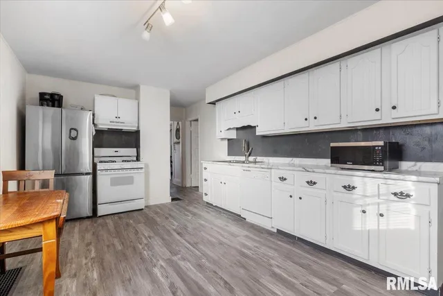 $150,000 | 1058 West Elliott Avenue, Springfield, IL 62702