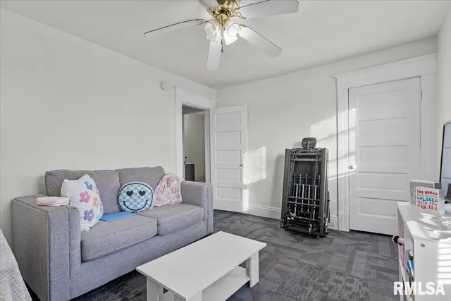 $150,000 | 1058 West Elliott Avenue, Springfield, IL 62702