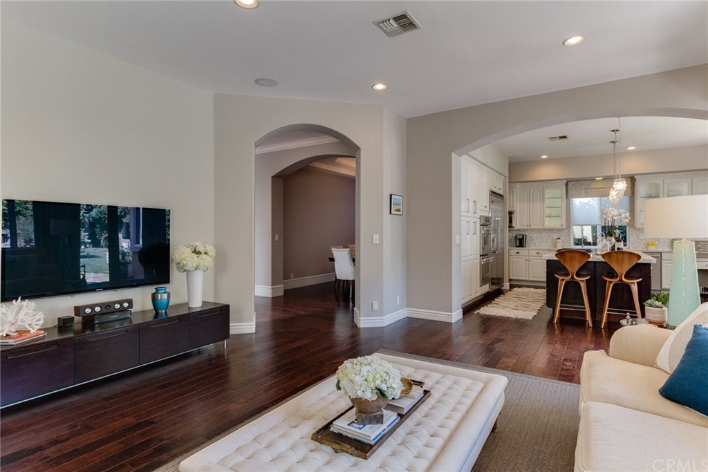 1127 6th Street Manhattan Beach, CA 90266 - Photo 15 of 60