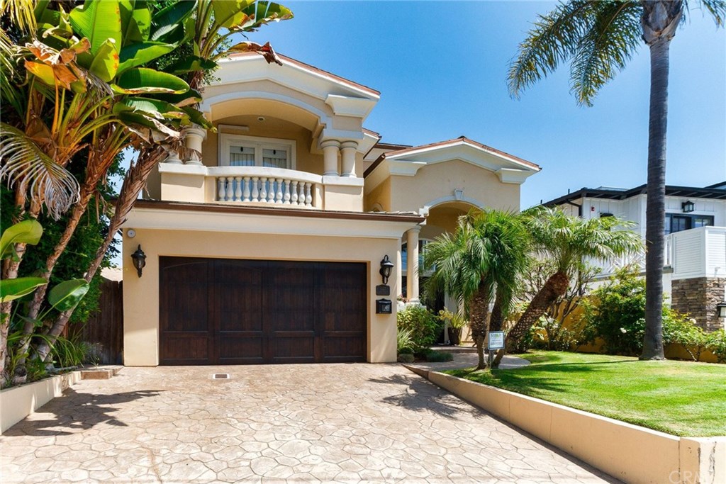 1127 6th Street Manhattan Beach, CA 90266 - Photo 3 of 60