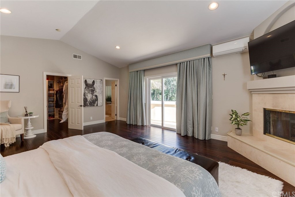 1127 6th Street Manhattan Beach, CA 90266 - Photo 30 of 60