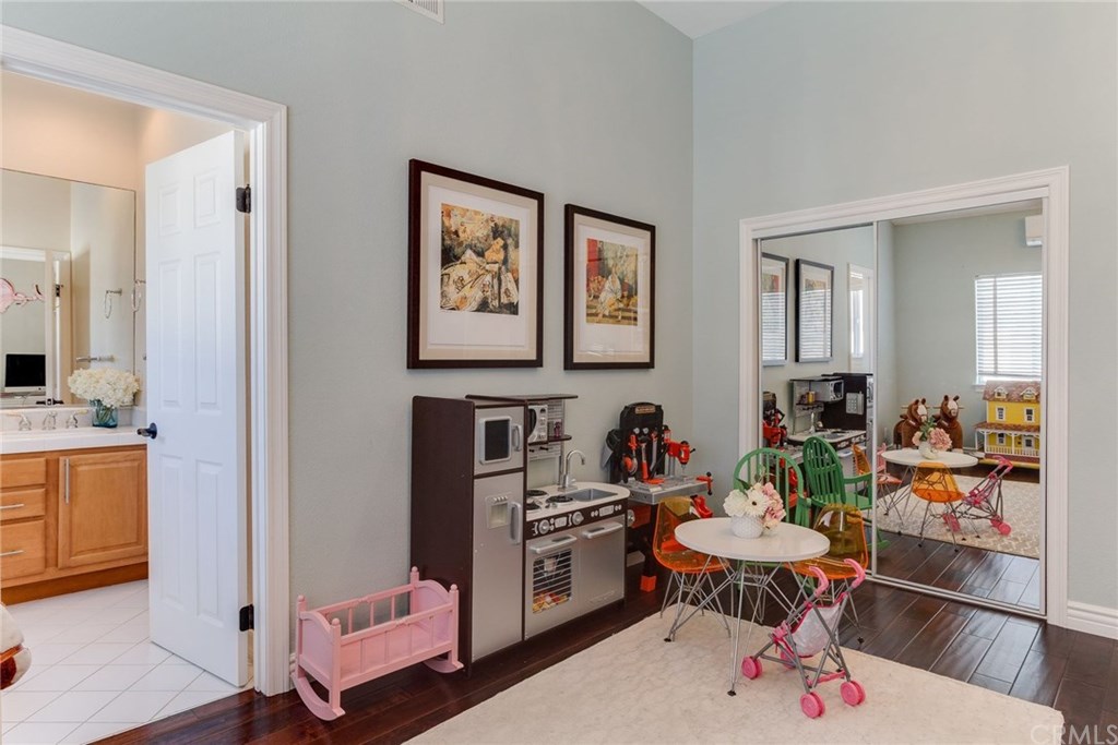 1127 6th Street Manhattan Beach, CA 90266 - Photo 37 of 60