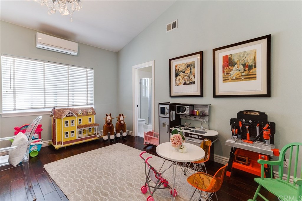 1127 6th Street Manhattan Beach, CA 90266 - Photo 39 of 60