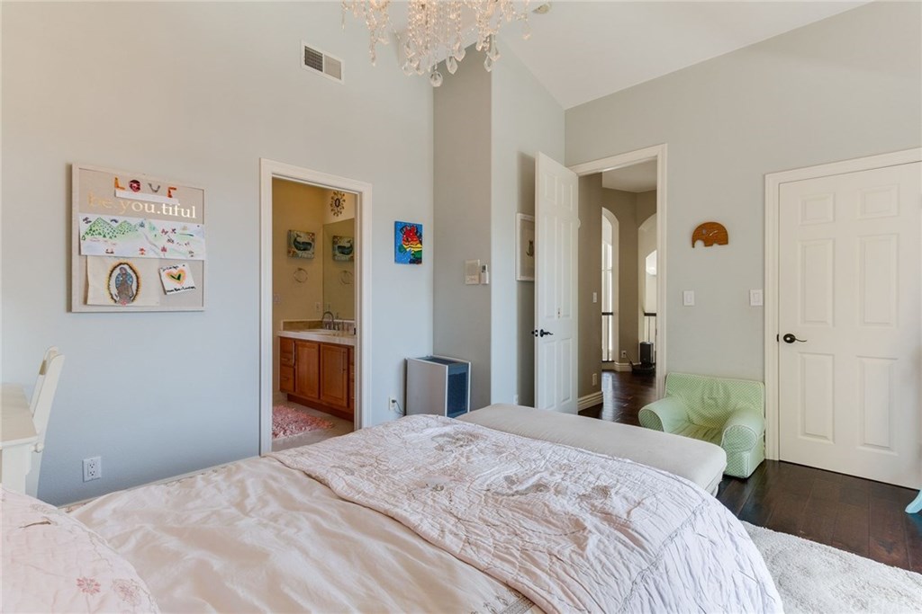 1127 6th Street Manhattan Beach, CA 90266 - Photo 44 of 60