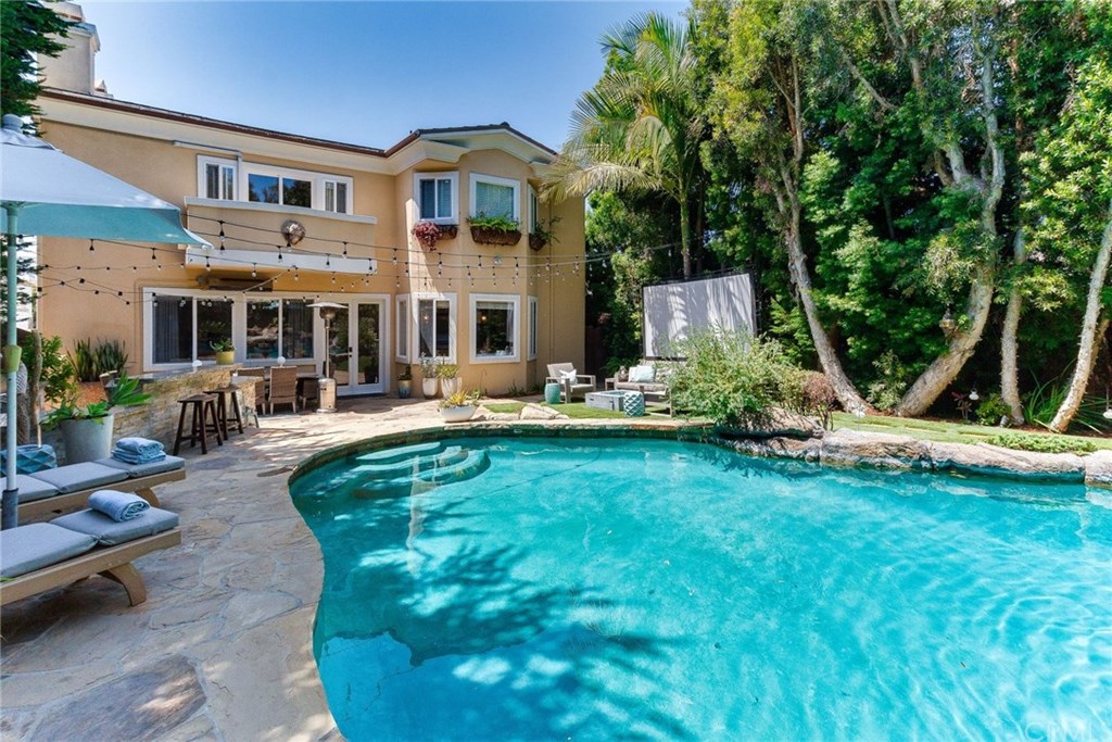 1127 6th Street Manhattan Beach, CA 90266 - Photo 52 of 60