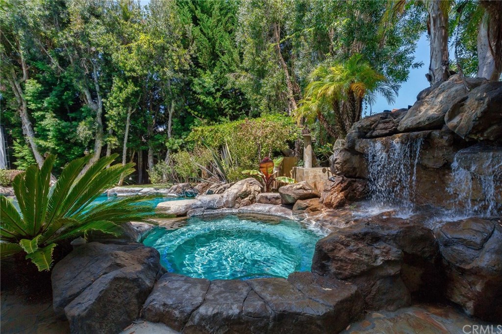 1127 6th Street Manhattan Beach, CA 90266 - Photo 55 of 60